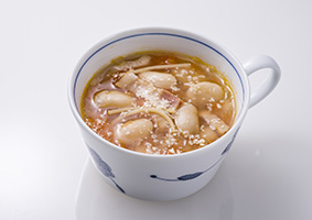 いんげん豆とパスタのスープ