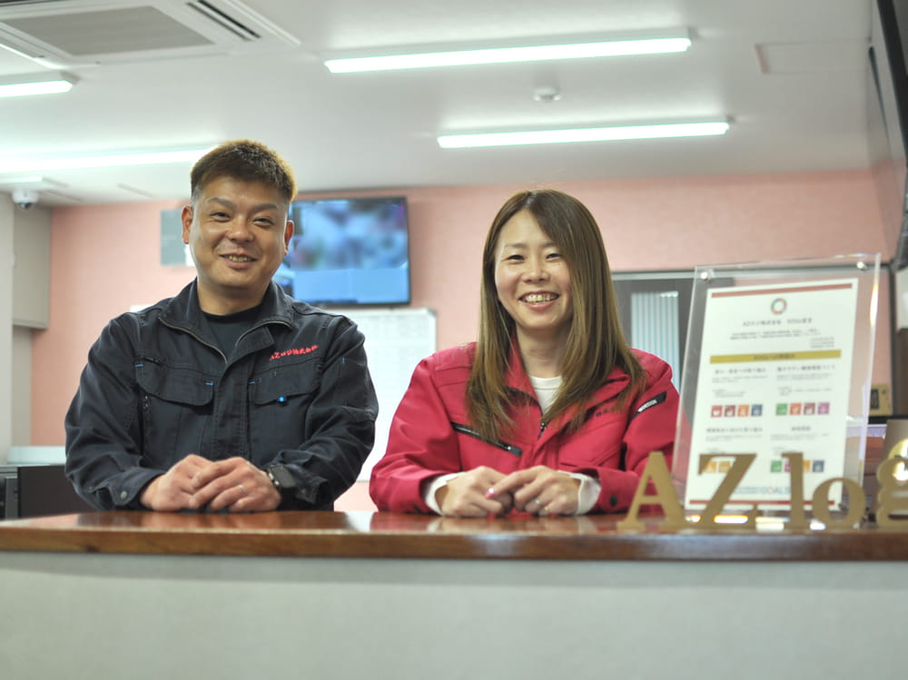 AZロジ株式会社 宮川佳子氏と岩田昌紘氏