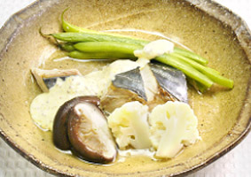 さわらと野菜の酒蒸し