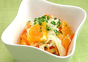 白菜とにんじんのみかんマリネ